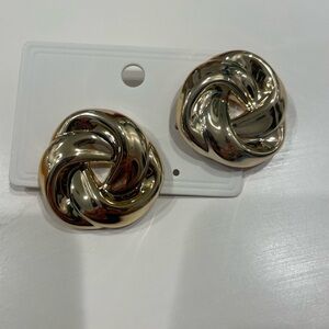 Chic Two-Tone Knot Earrings